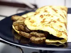 Omlet z topinamburem i rozmarynem