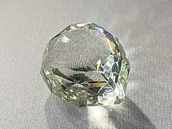 Kopia diamentu florenckiego ze strasu