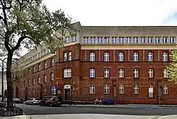 Kraków,  ul. H. Siemiradzkiego 24Koszary austriackiej Obrony Krajowej (1892).