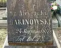 Fragment nagrobka Aleksandra Feliksa Bakinowskiego (suwalski cmentarz przy ulicy Bakałarzewskiej)