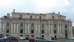 Kościół Franciszkanów – elewacja południowa od strony pl. Wolności przed rekonstrukcją