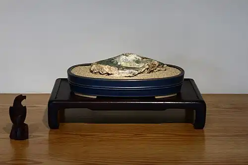 Góra Fuji widziana poprzez chmury