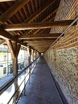 Ganek straży między Basztą Pasamoników a Bramą Floriańską