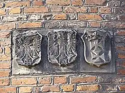 Brama Stągiewna (po prawej)