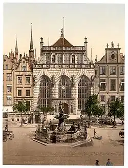 Dwór Artusa i Fontanna Neptuna. Fotografia z 1890 roku.