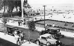 Gdynia, wczasowicze wypoczywający na plaży