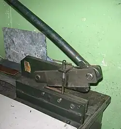 Ręczna gilotyna do cięcia blachy