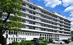 Widok gmachu od południa