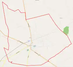 Mapa konturowa Gołańczy, blisko centrum na dole znajduje się punkt z opisem „Zamek w Gołańczy”