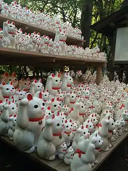 Maneki-neko