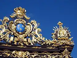 Szczegół ogrodzenia przy Fontannie Neptuna