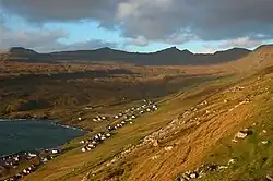 Hov od strony lądu.