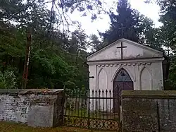 Kaplica cmentarna w Husynnem