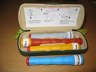 Indywidualny zestaw autostrzykawek treningowych IZAS-05 (poza futerałem treningowa niebieska)