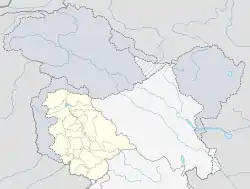 Mapa konturowa Dżammu i Kaszmiru, blisko centrum po lewej na dole znajduje się punkt z opisem „Pahalgam”
