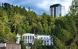 Inhalatorium i hotel Pieniny Grand, widok od zachodu
