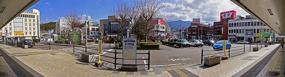 Nakatsugawa, przed stacją kolejową