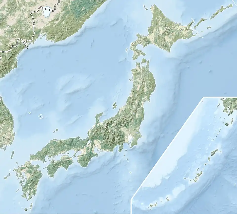 Mapa konturowa Japonii, na dole znajduje się punkt z opisem „Wyspy Izu”