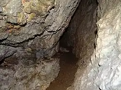 Korytarz przed zaciskiem