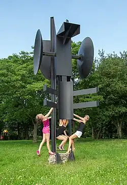 Forma przestrzenna Jerzego Lengiewicza. I Biennale Form Przestrzennych w Elblągu (1965).