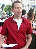 Alan Harper (Jon Cryer)