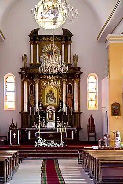 Ołtarz i obraz Najświętszej Maryi Panny
