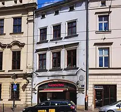 pl. Wszystkich Świętych 7Zabytkowa kamienica