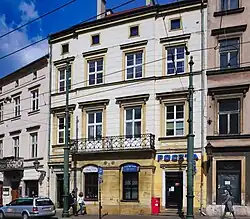 pl. Wszystkich Świętych 9Zabytkowa kamienica