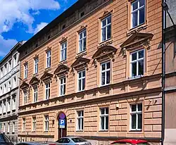 ul. Asnyka 3Zabytkowa kamienica (proj. Walerian Zwoliński, 1892)