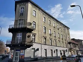 ul. Jana Długosza 12 (proj. Jan Grzybiński, 1911–1912)