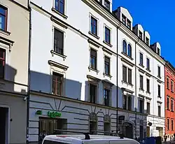 ul. Krupnicza 7Kamienica (proj. Józef Ochmański, 1871)