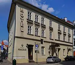 ul. Mikołajska 20–22Zabytkowa kamienica