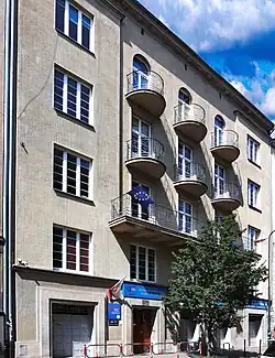 ul. Smoleńsk 25Modernistyczna kamienica (ok. 1930)