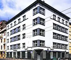 ul. Starowiślna 62 (ul. Rzeszowska 2)Kamienica (proj. Antoni Dostal, 1931)