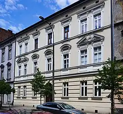 ul. Topolowa 26Kamienica (proj. Leopold Tlachna, 1891)