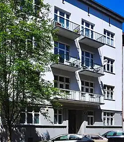 ul. Urzędnicza 36Kamienica (proj. Leon Feniger, 1928–1934)