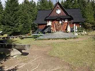 Kaplica Matki Bożej Królowej Gorców