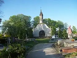 Kaplica cmentarna Karskich