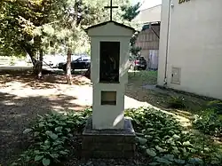 Kapliczka przed muzeum