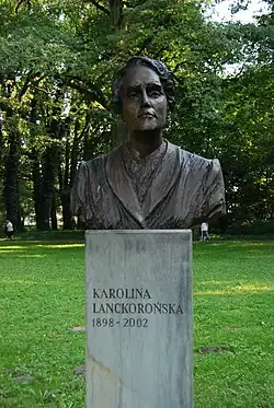 V.2. Karoliny Lanckorońskiej, odsłonięty 2 maja 2010