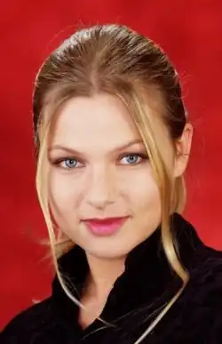 Katarzyna Bujakiewicz jako „Larwa”