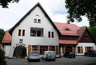 Budynek gospody(pl. Pod Lipami 1)