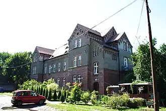 Dawny dom pracowników kopalni przy ul. Kołodzieja 83 z 1902 roku