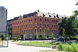 Kamienica (ul. 11 Listopada 1, 3 i 5)