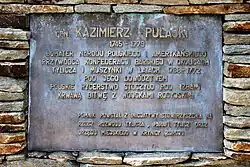 Tablica pamiątkowa na cokole