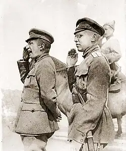 Kiereński jako minister wojny wizytujący front w 1917