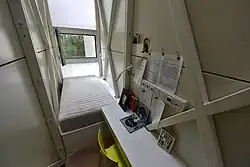 Sypialnia ze stolikiem do pracy