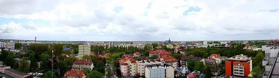 Panorama Kołobrzegu z kawiarni „Widokówka” w sanatorium „Perła Bałtyku” (dawniej „Kombatant”)