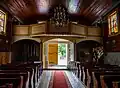 Wnętrze widoczne od strony ołtarza