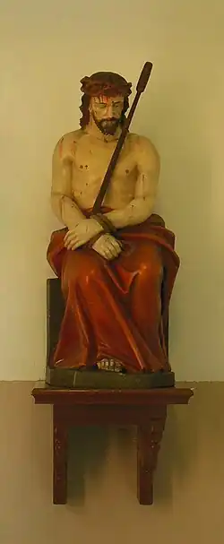 Figura Chrystusa Frasobliwego w kościele św. Karola Boromeusza w Staniszczach Wielkich